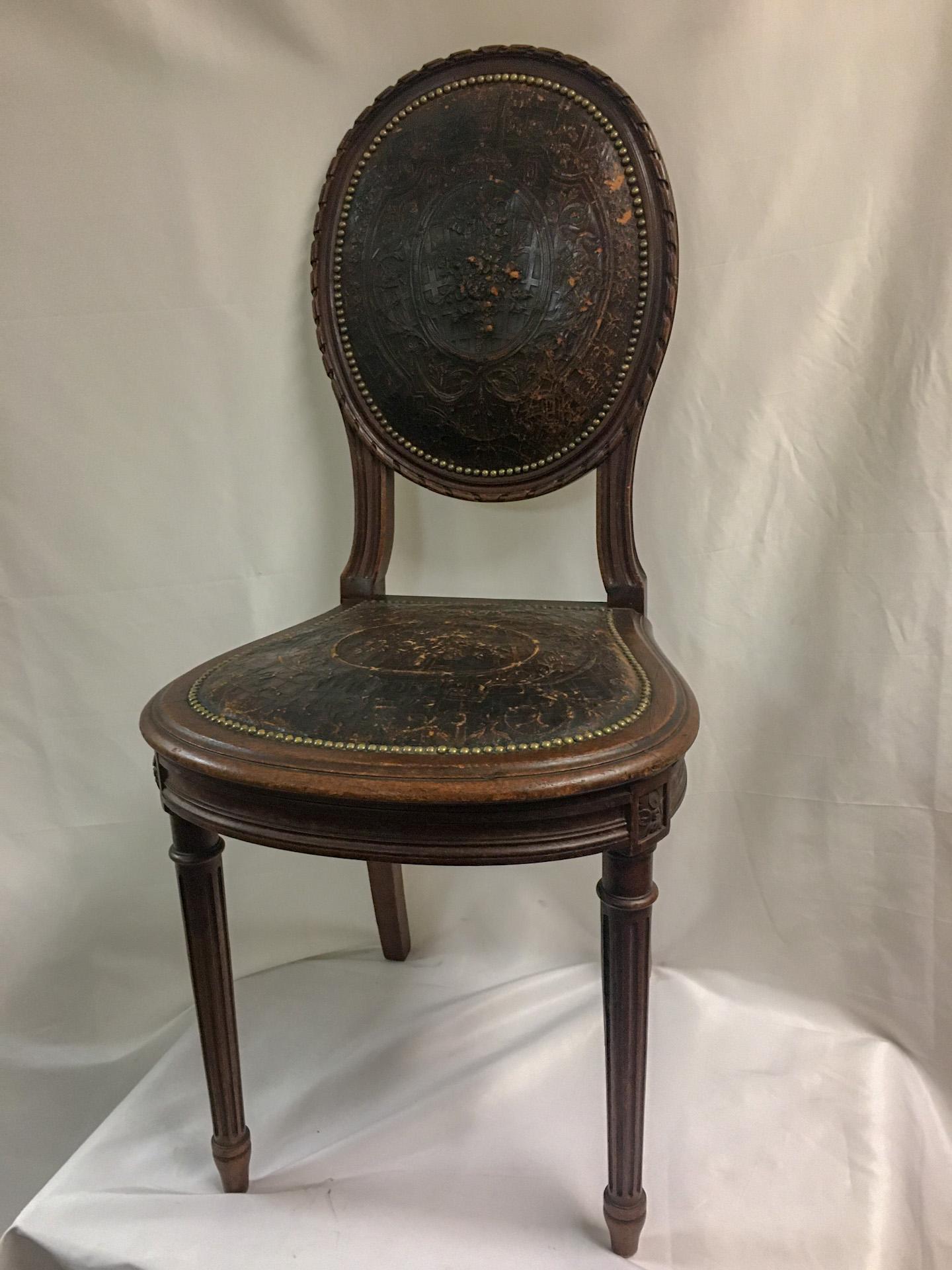 Napoleon III Set of Four Oak Embossed Leather Covered Chairs w/ Brass Tacks In Good Condition For Sale In Savannah, GA