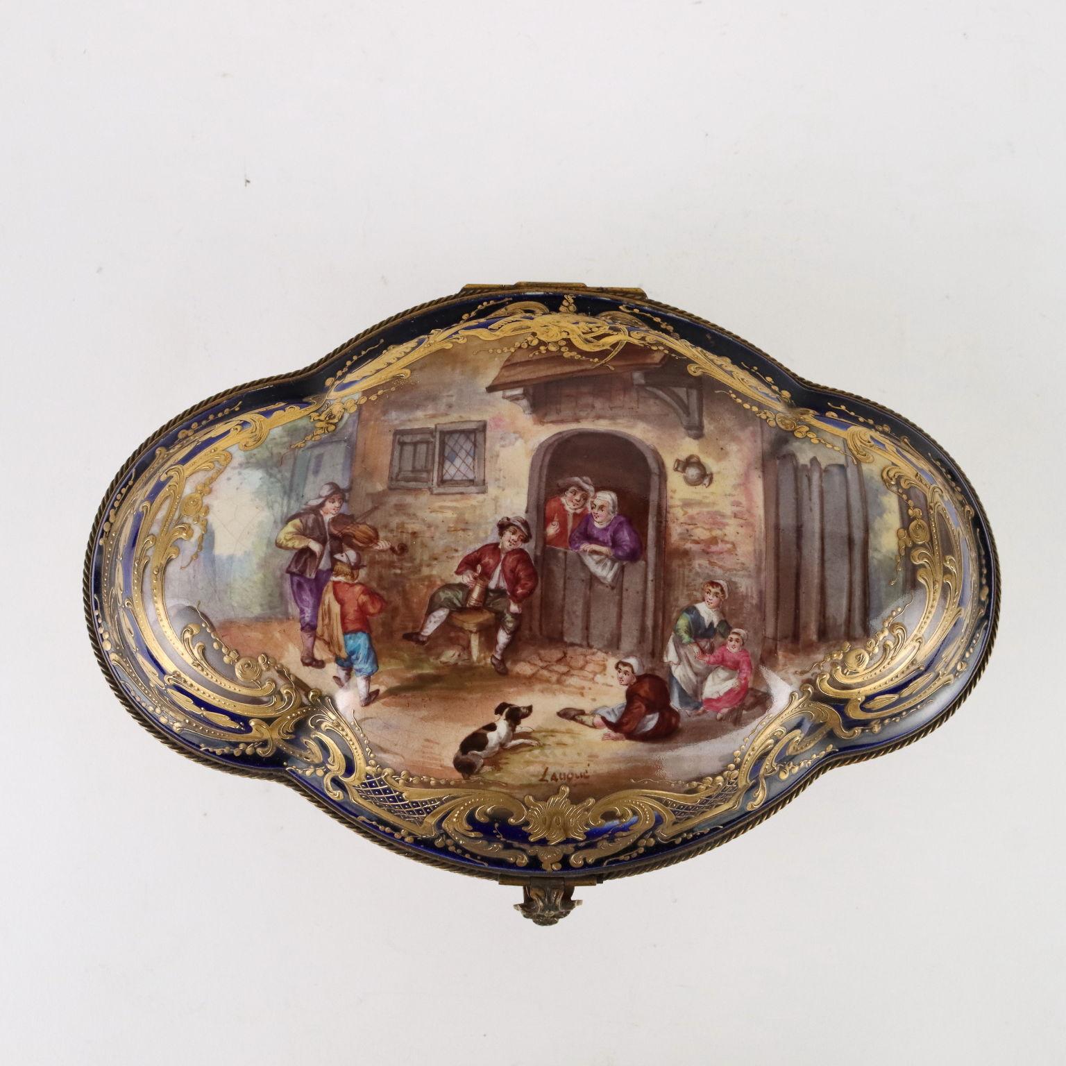 French Napoleon III Sèvres Box Porcelain France xix Century