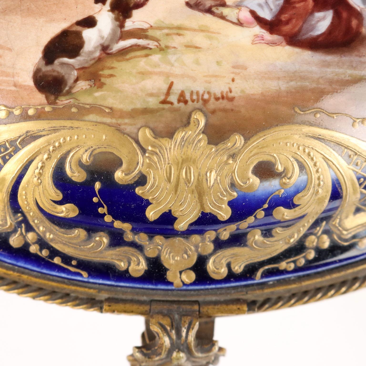 Napoleon III Sèvres Box Porcelain France xix Century 1