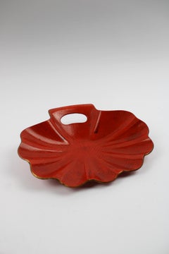 Napoleon III Shell shaped Red Laquer Papier Maché Tray Star pattern France