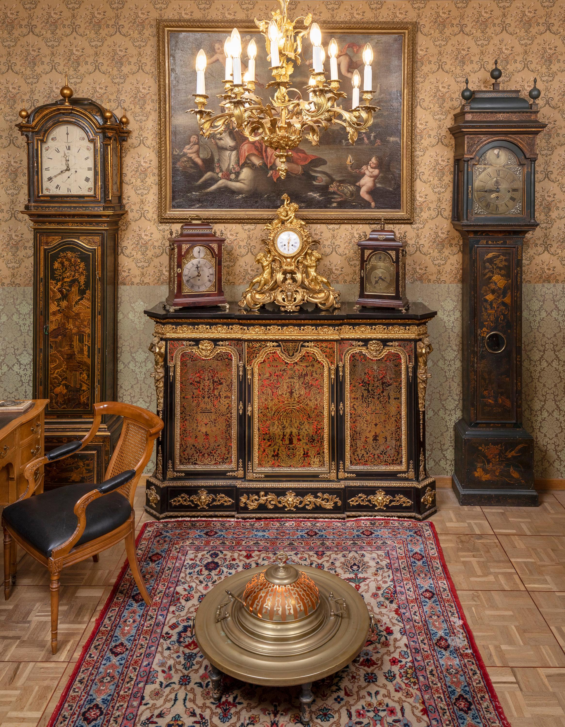 Napoleon III Style Boulle Commode with Tortoiseshell Marquetry, Ormolu Detailing For Sale 1