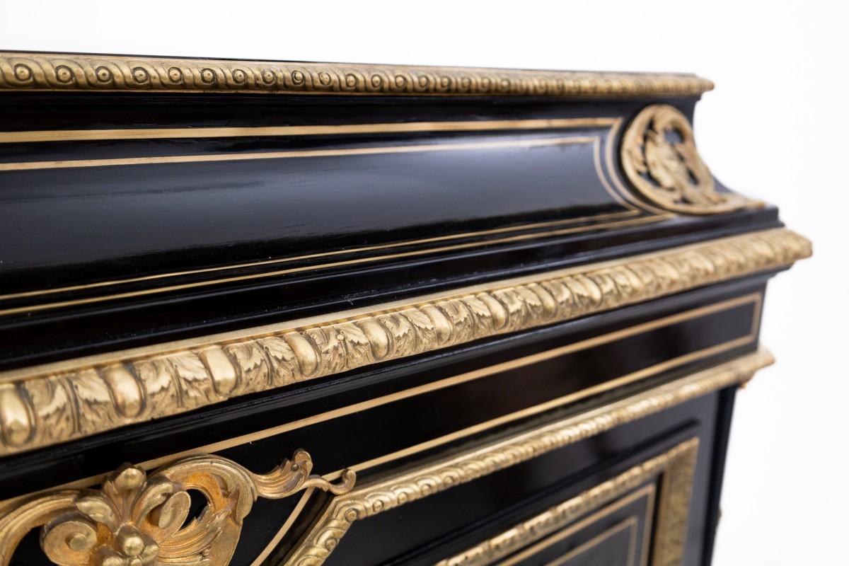 Ottone Cassettiera in stile Napoleone III, Francia, circa 1880. in vendita