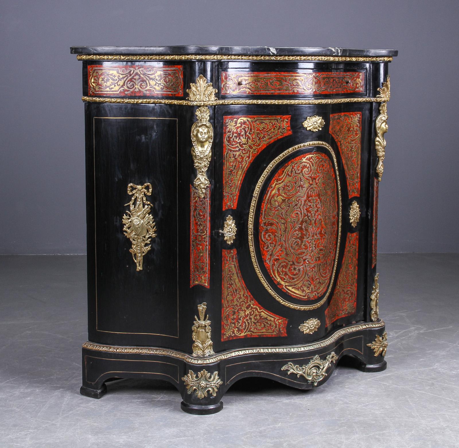 Napoleon III Style Ebonized Cabinet with Marble Top In Good Condition For Sale In Vienna, AT