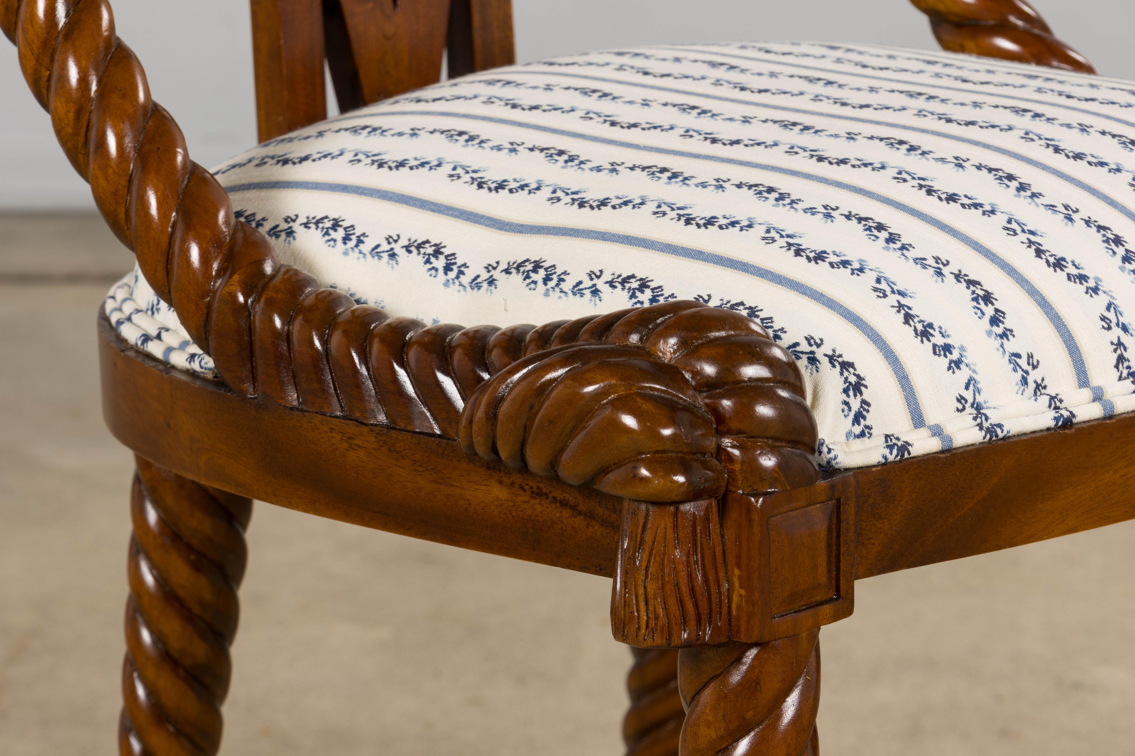 Sillas de comedor tipo góndola de caoba imitación cuerda estilo Napoleón III - Set de 12 en venta 3