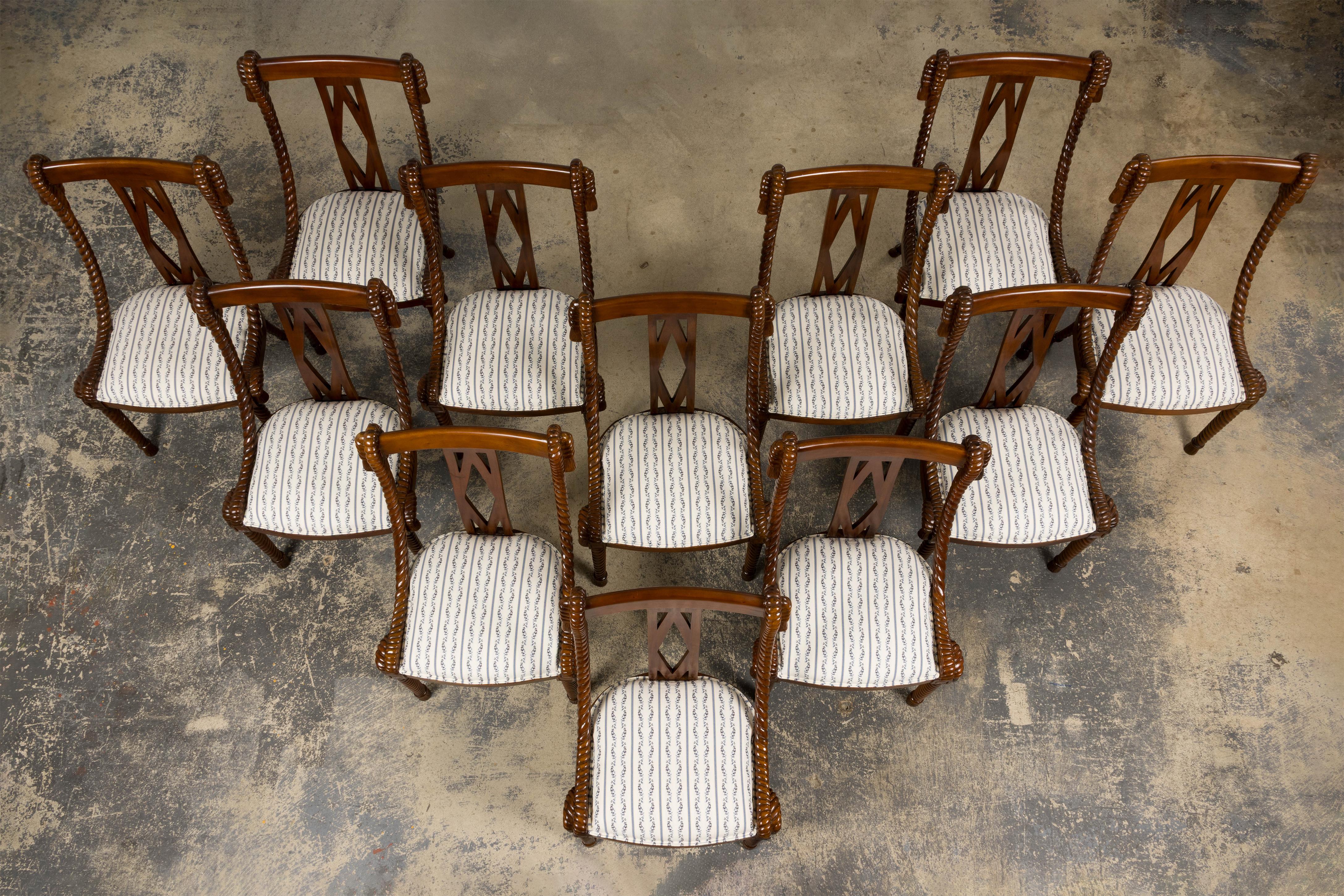 Sillas de comedor tipo góndola de caoba imitación cuerda estilo Napoleón III - Set de 12 Francés en venta