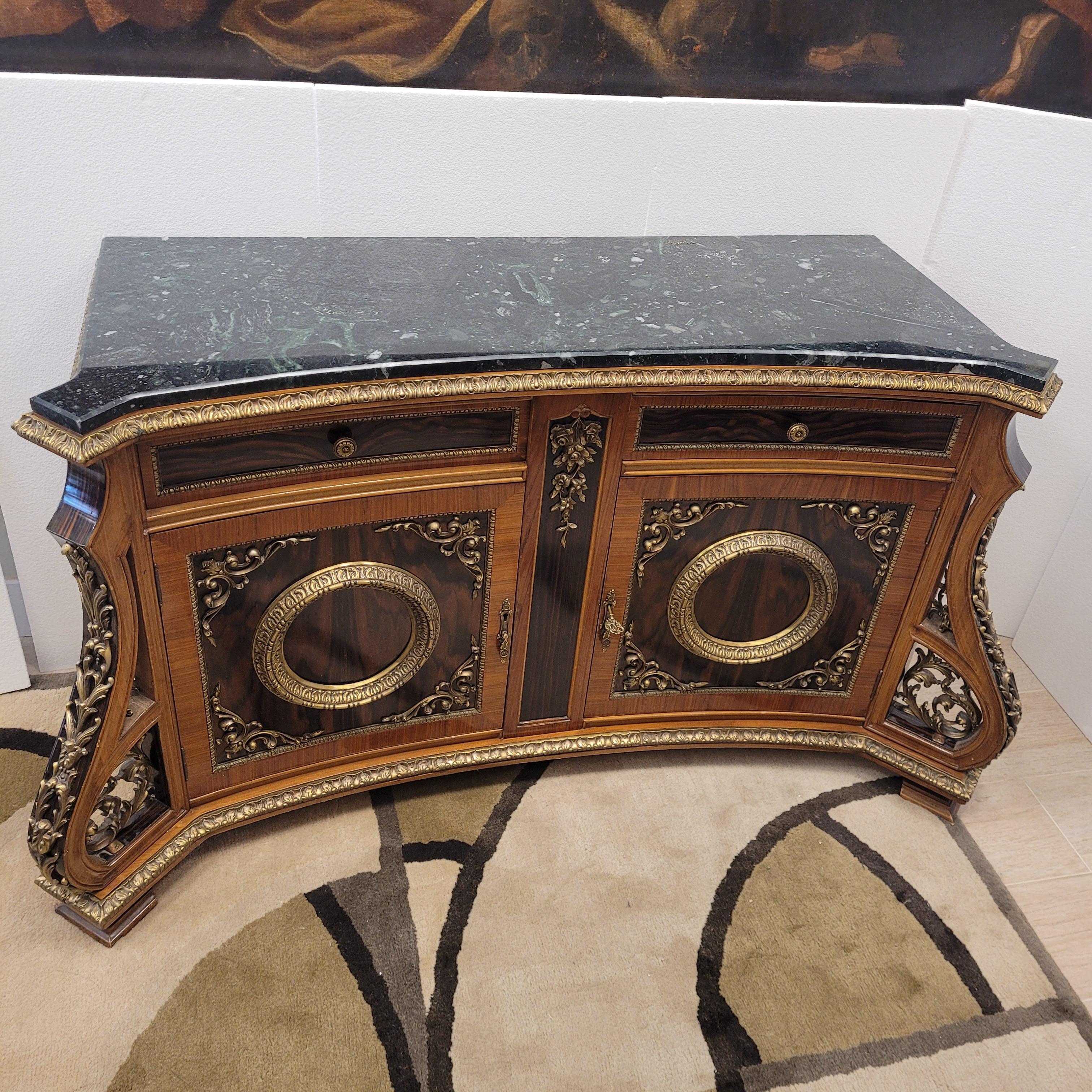 Napoleon III Style French Buffet Chest of drawers wood bronze black marble In Good Condition For Sale In Valladolid, ES