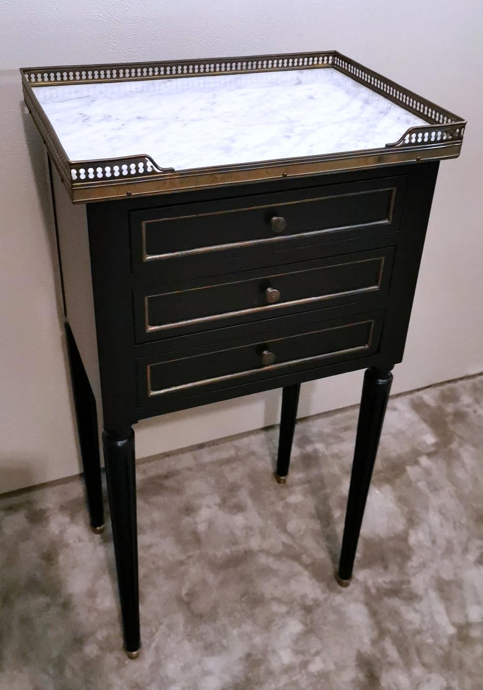 Napoleon III Style French Nightstand  Black Wood And Carrara Marble For Sale 1