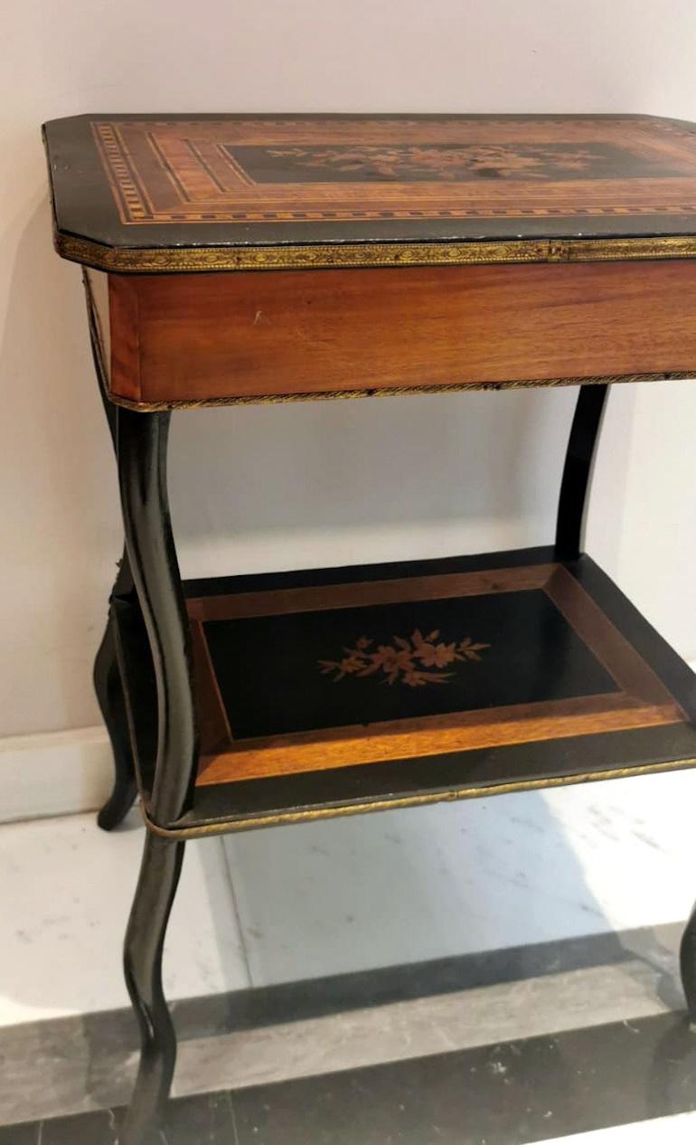 Napoleon III Style French Dressing Table With Mirror And Faux Drawer For Sale 4