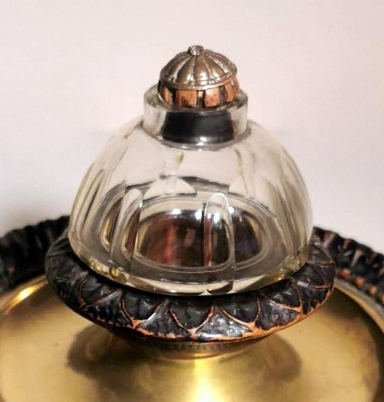 Napoleon III Style French Inkwell Made of Wood, Brass and Crystal For Sale 1