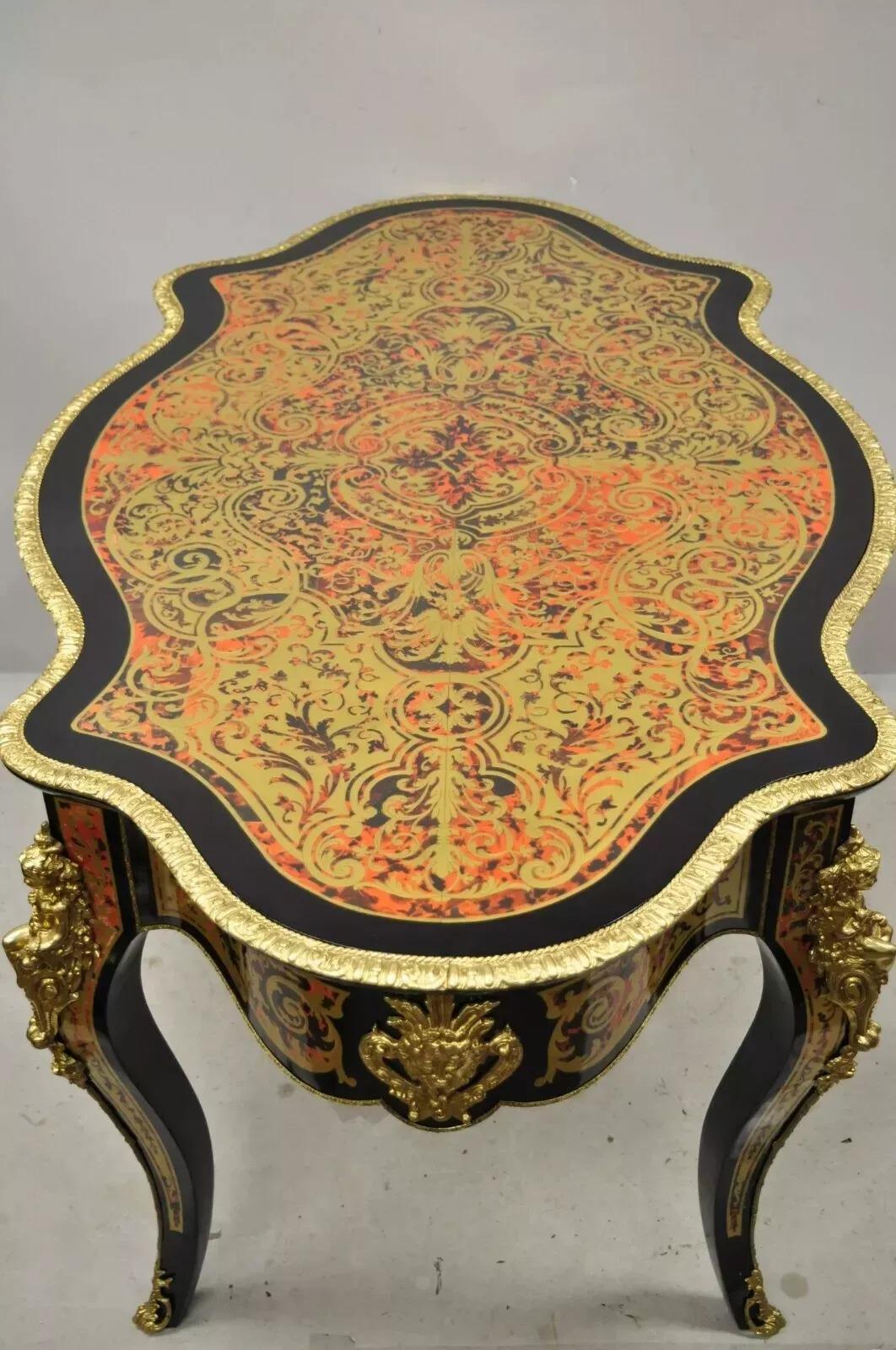 Table centrale de style Napoléon III en bronze incrusté de laiton Boulle Turtle Top en vente 3