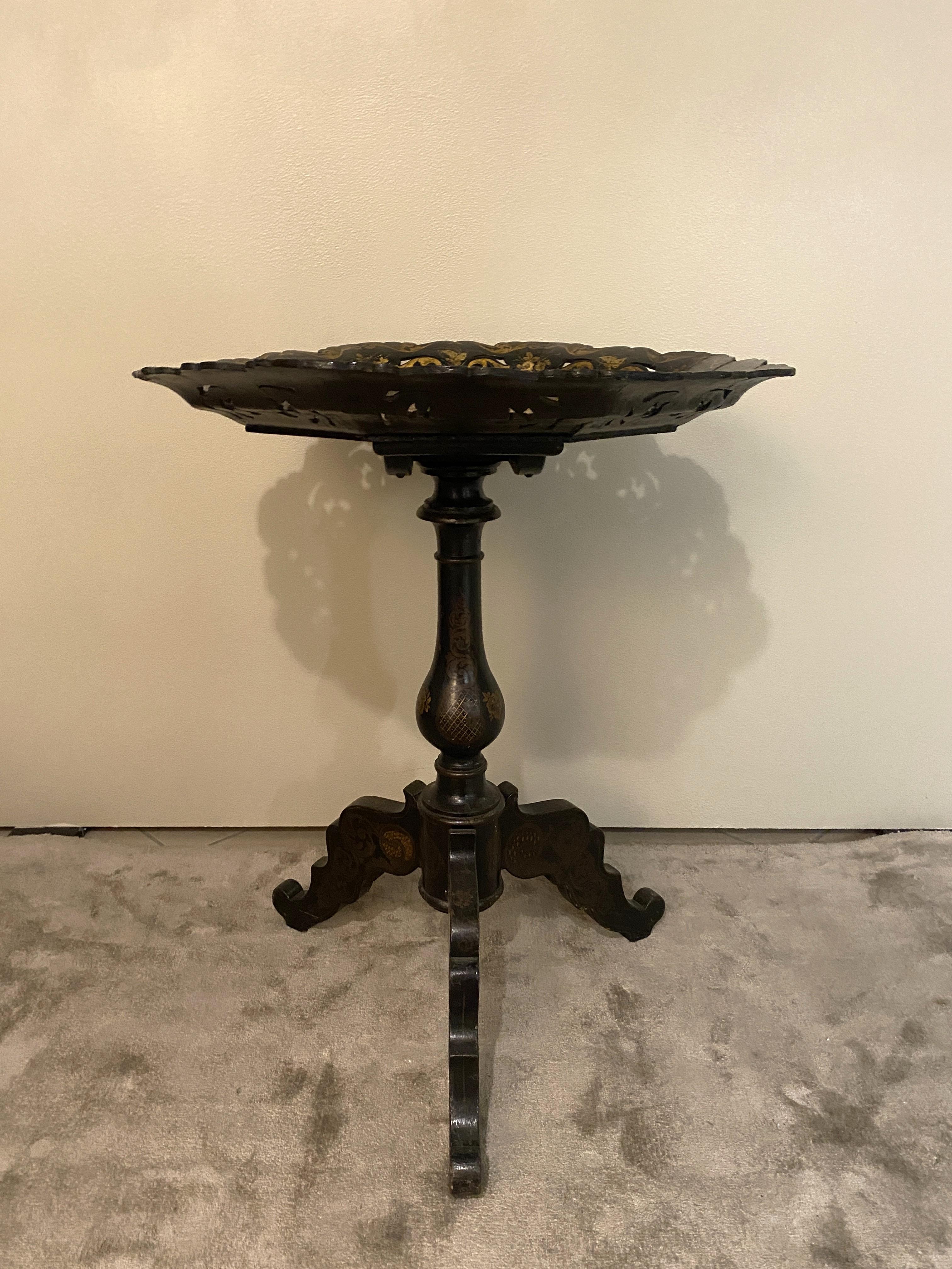 Hand-Crafted  Napoleon III Style French Sail Table In Papier Machè and Solid Wood For Sale