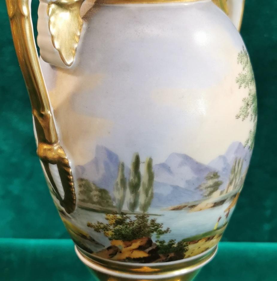Napoleon III Style French Vase Porcelain De Paris Hand-Painted and Pure Gold 5