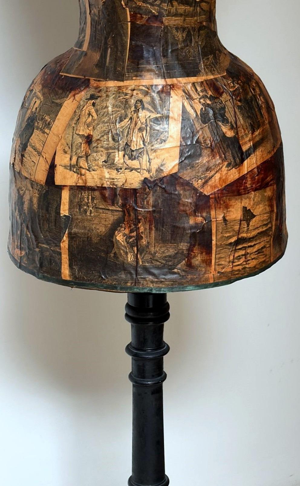Manichino da sarto francese in legno stile Napoleone Iii in vendita 3