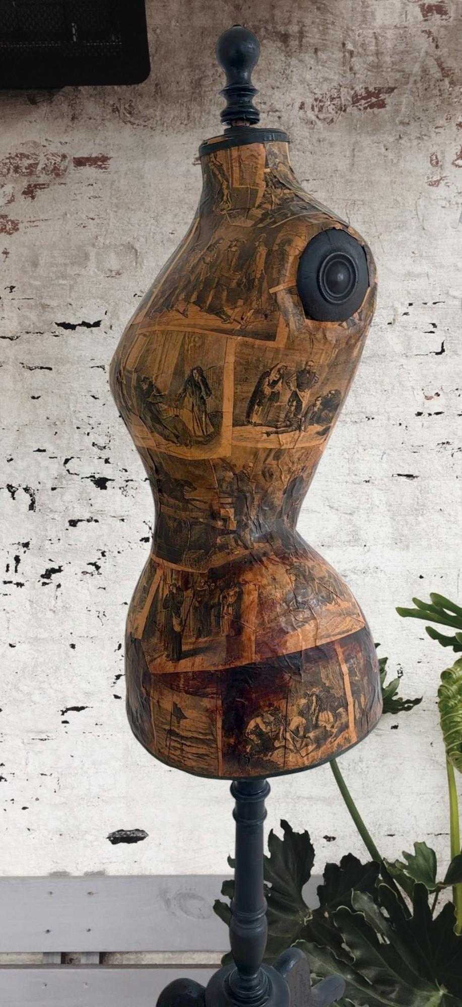 XIX secolo Manichino da sarto francese in legno stile Napoleone Iii in vendita