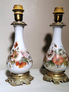 Napoleon III Stil Paar French Hand Painted Opaline Glas Öllampen