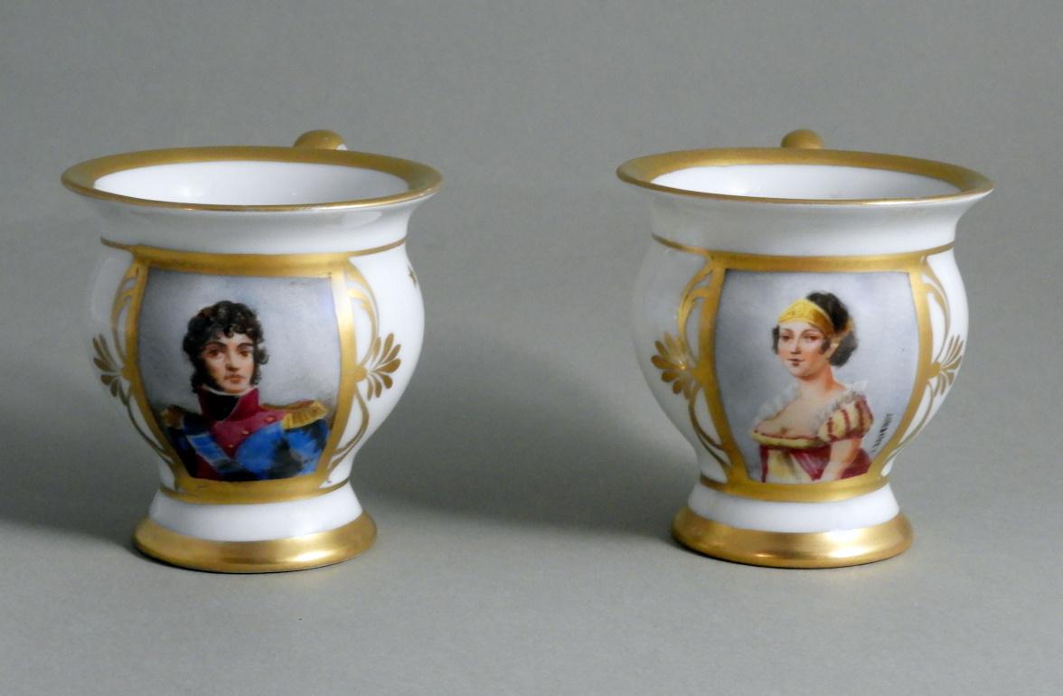 Napoleon III Style Pair Of Limoges Porcelain Cups With Plate Hand Painted For Sale 1