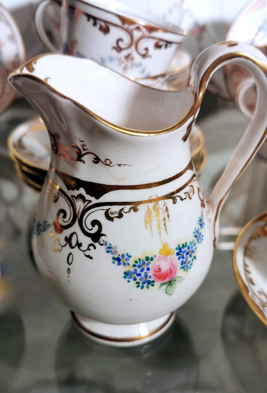 Service à café/thé en porcelaine de Paris de style Napoléon III pour 12 personnes-28 pièces en vente 3