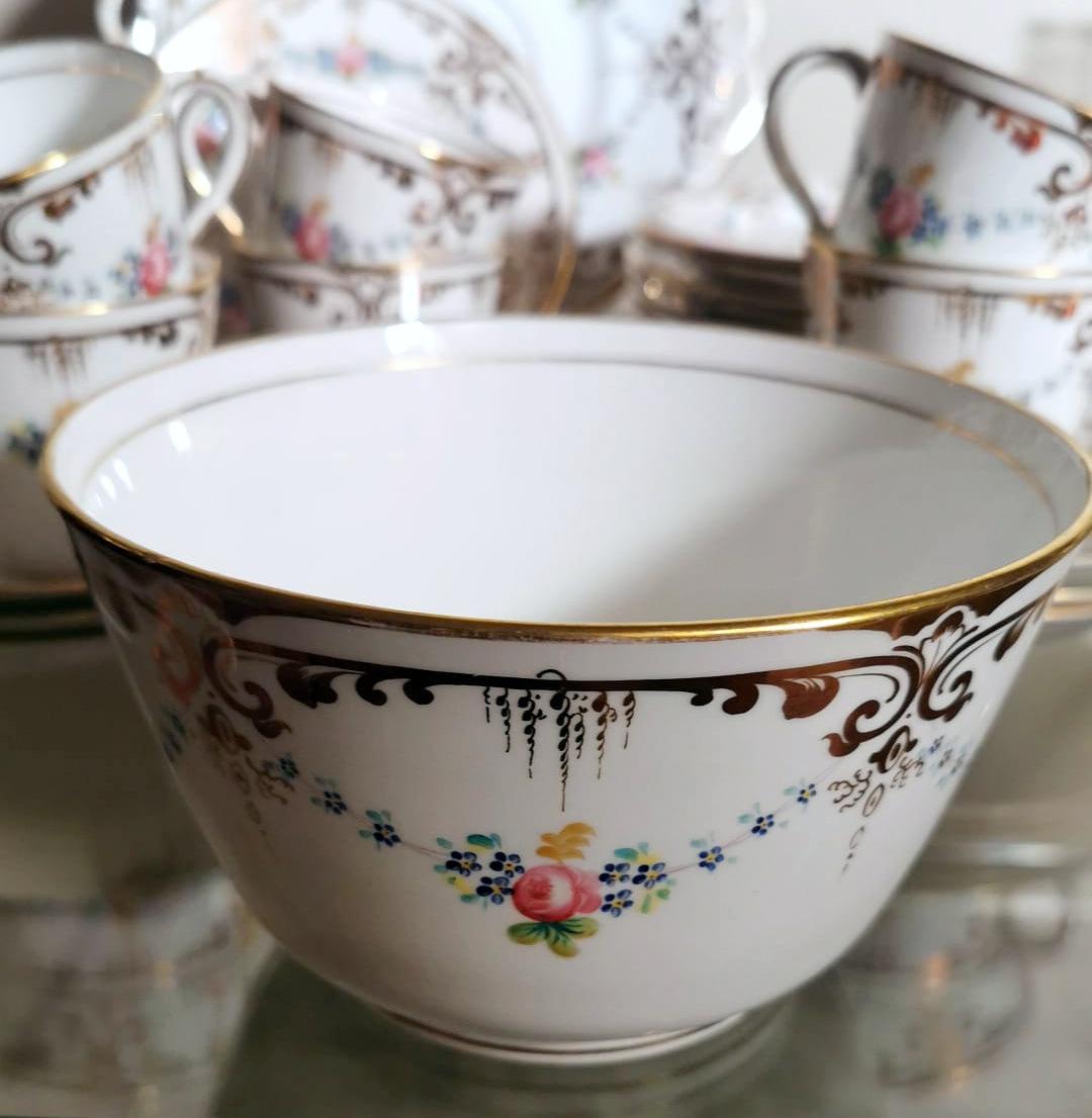 Napoleon III Style Porcelain De Paris Coffee/Tea Service For 12 People-28 Pieces For Sale 11