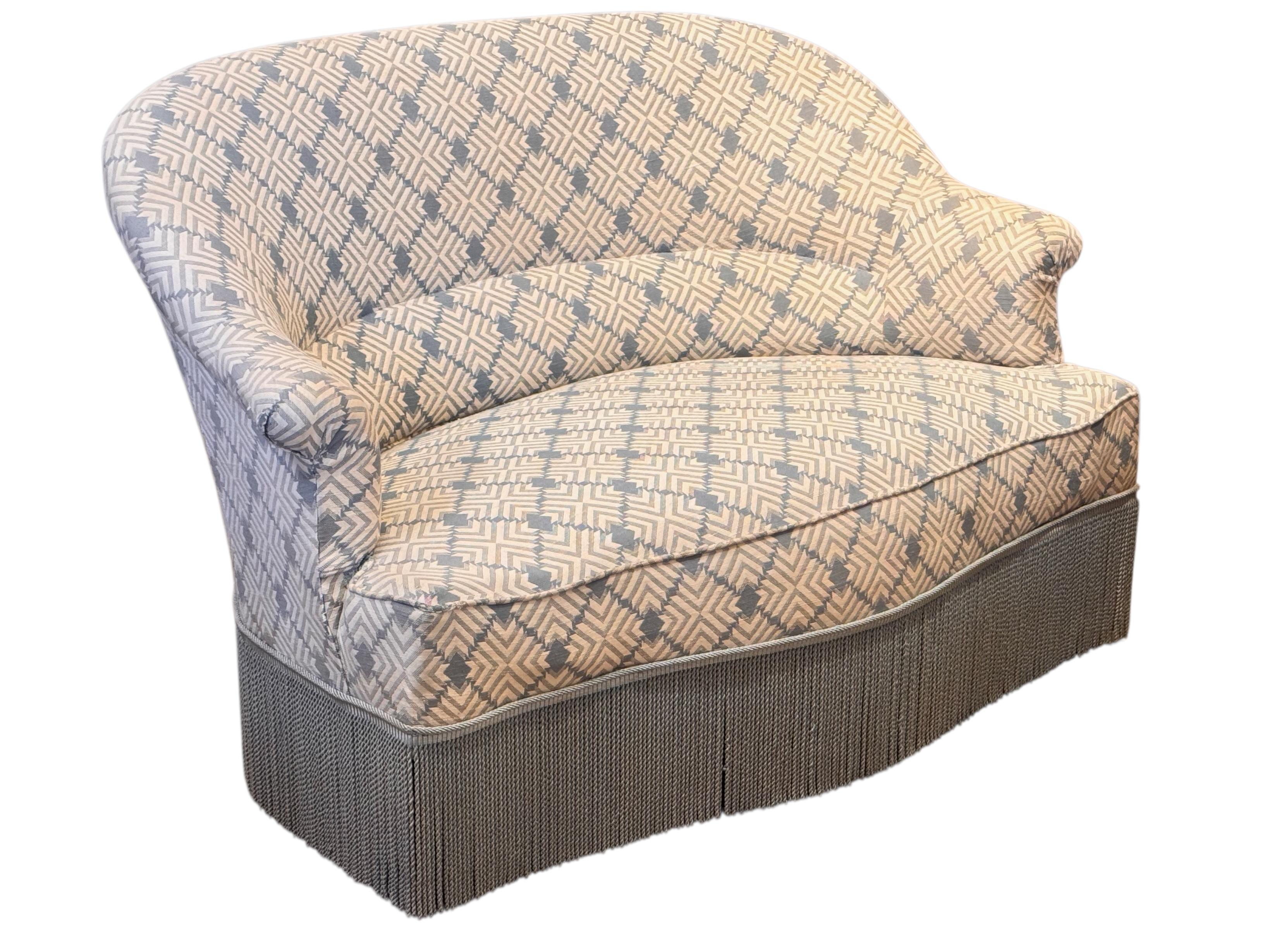 Napoleon III Style Settee With Skirted Base For Sale 2