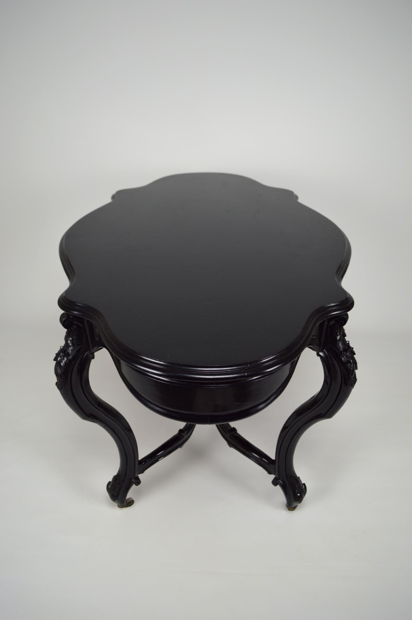 Tisch und Stühle im Stil Napoleons III. aus geschwärztem Holz, Frankreich, um 1870 6