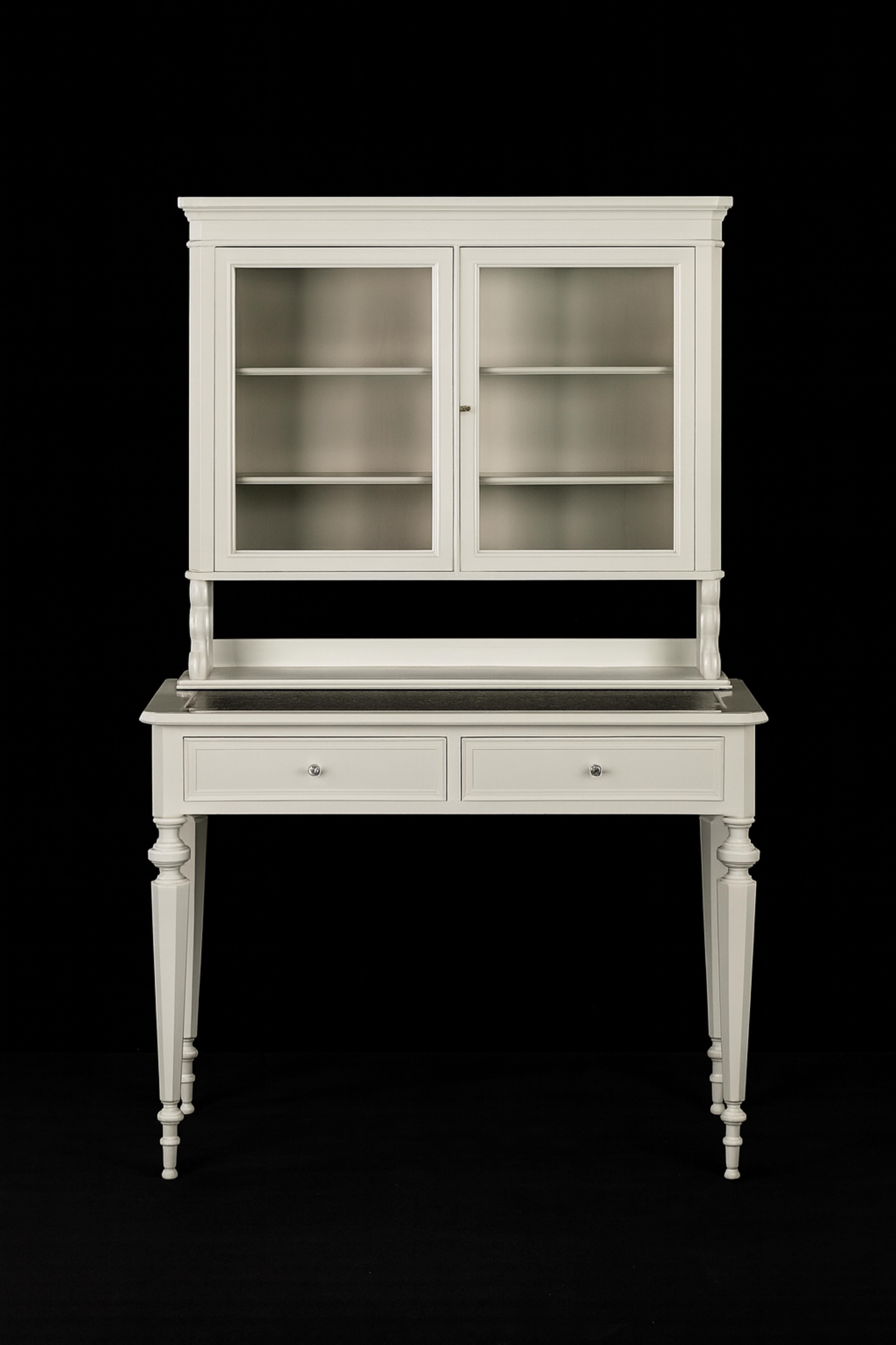 Napoleon III Nussbaum Off White Sekretär Vitrine Bonheur Du Jour im Zustand „Gut“ im Angebot in Lisbon, PT