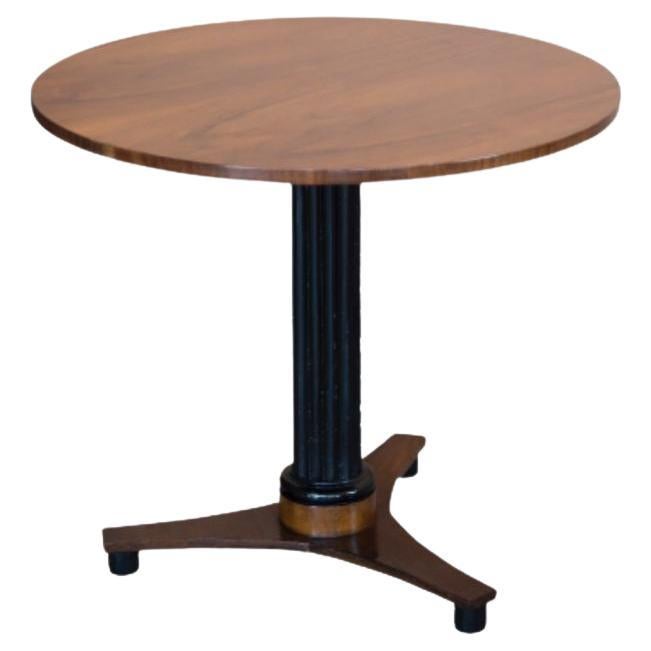Napoleon III Walnut Wood Rounded Coffee Table with Black Central Leg