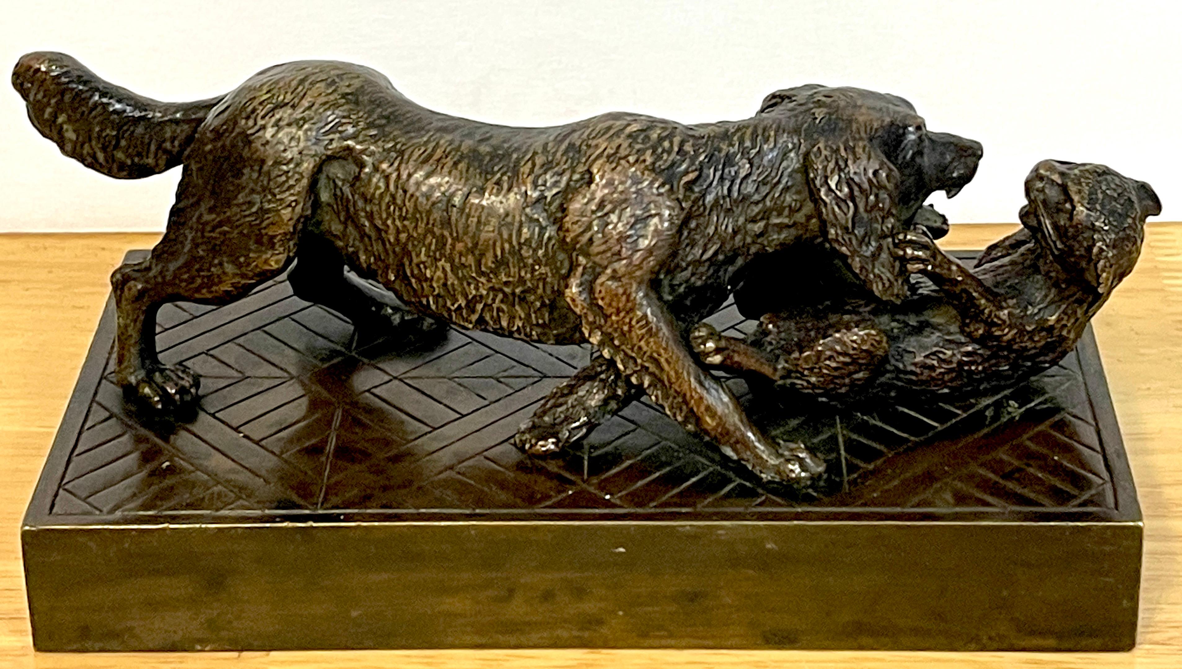 Napoleon III Whimsical Bronze of a Playful Dog & Cat In Good Condition For Sale In West Palm Beach, FL