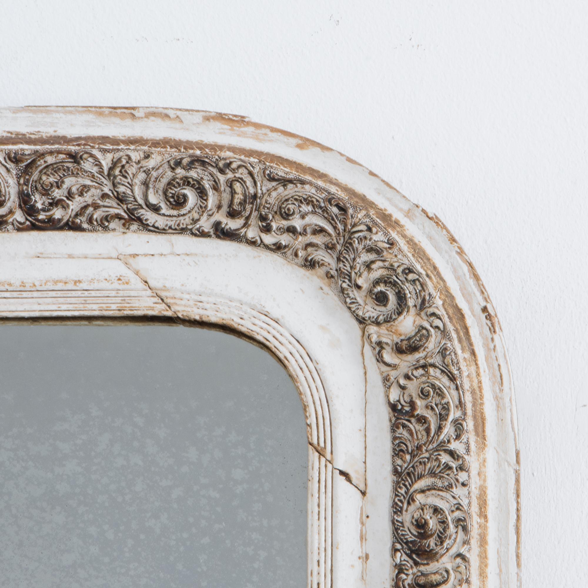Napoleon III White and Gold Patinated Mirror In Good Condition In High Point, NC