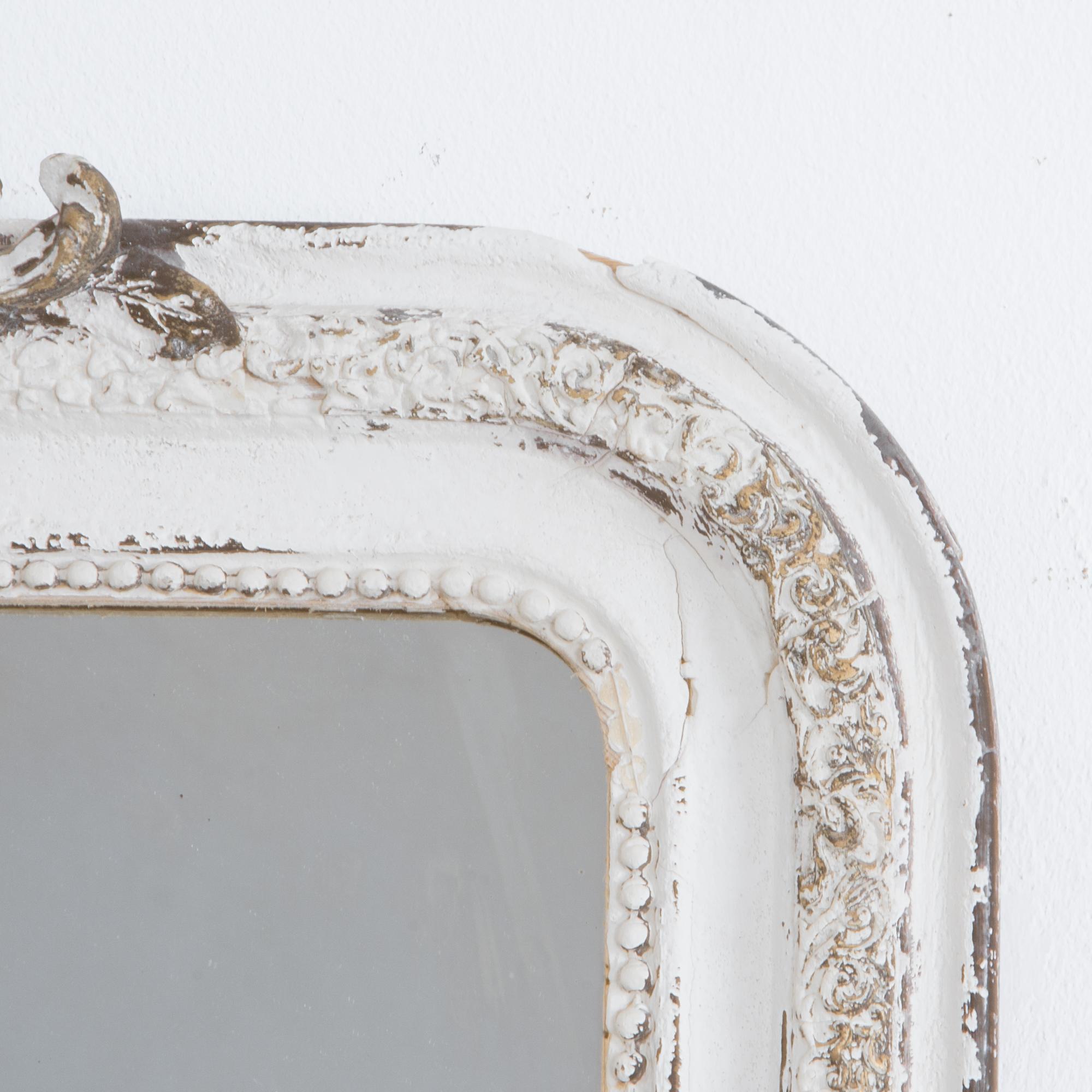Napoleon III White Patinated Ornamented Mirror In Good Condition In High Point, NC