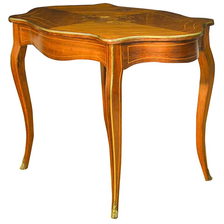 Napoleon III Writing Desk in Rosewood, France, 1880 For Sale