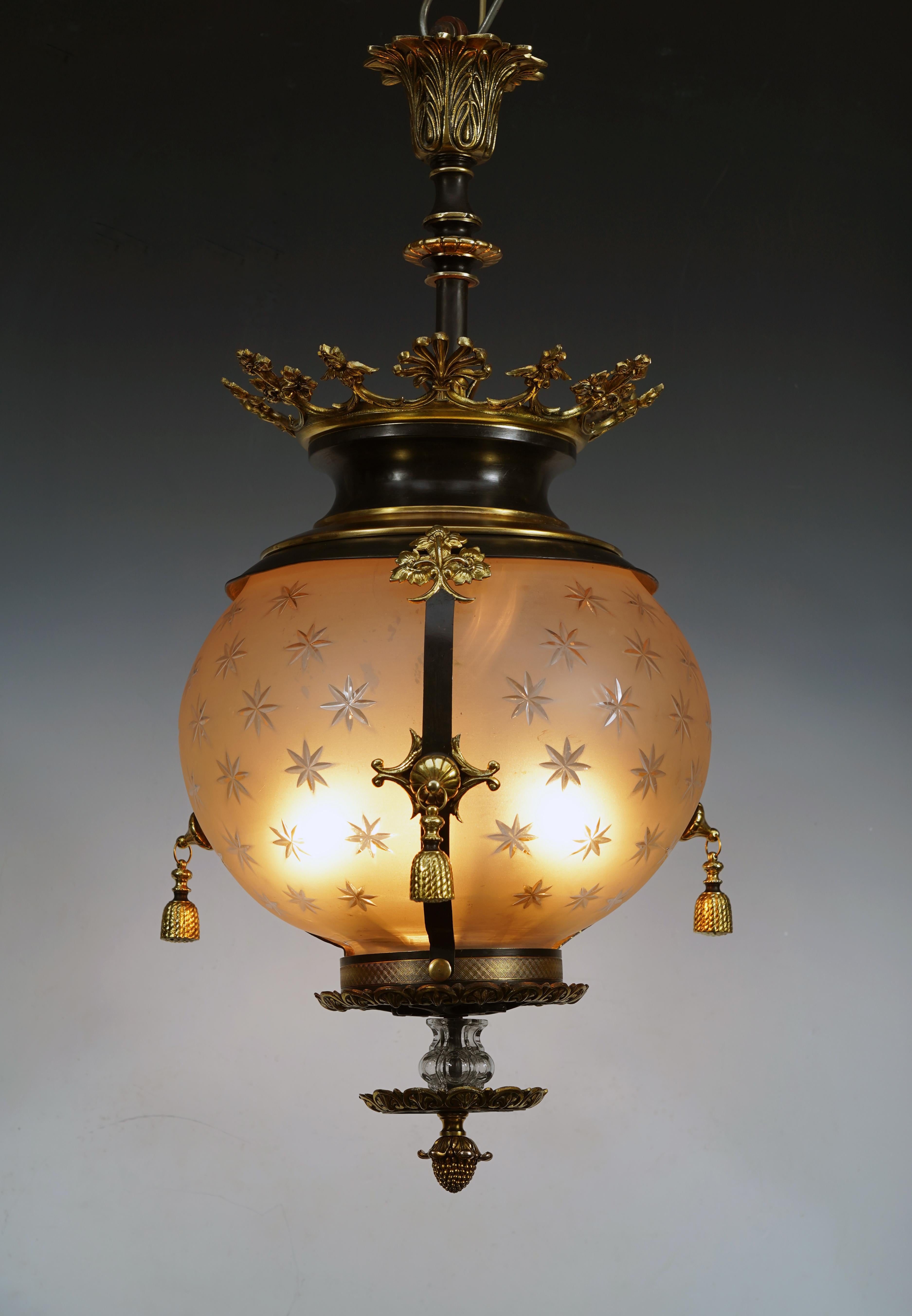 Napoleon IIIrd Period Lantern with Stars, France, circa 1870 In Good Condition For Sale In PARIS, FR