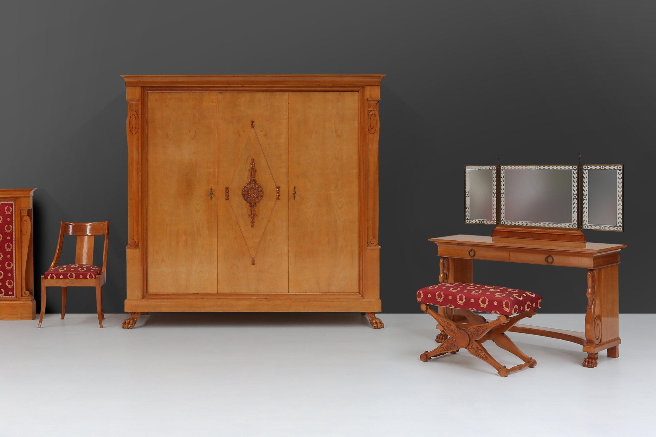 Juego de dormitorio estilo Napoleón by De Coene, Juego de 7 piezas Napoleón III en venta