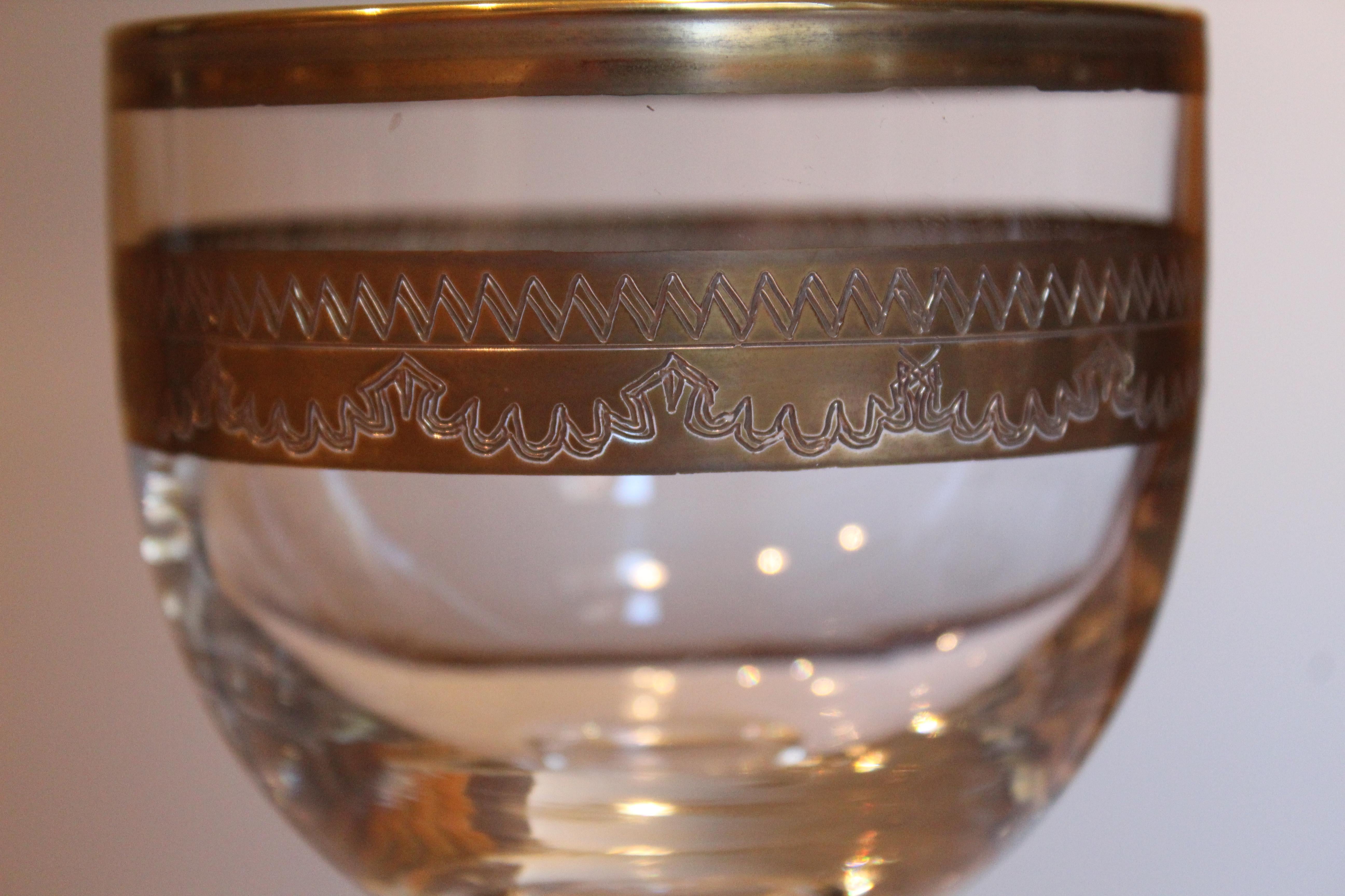 Napoleonic Blown Glass Set, Engraved Golden Decoration For Sale 4