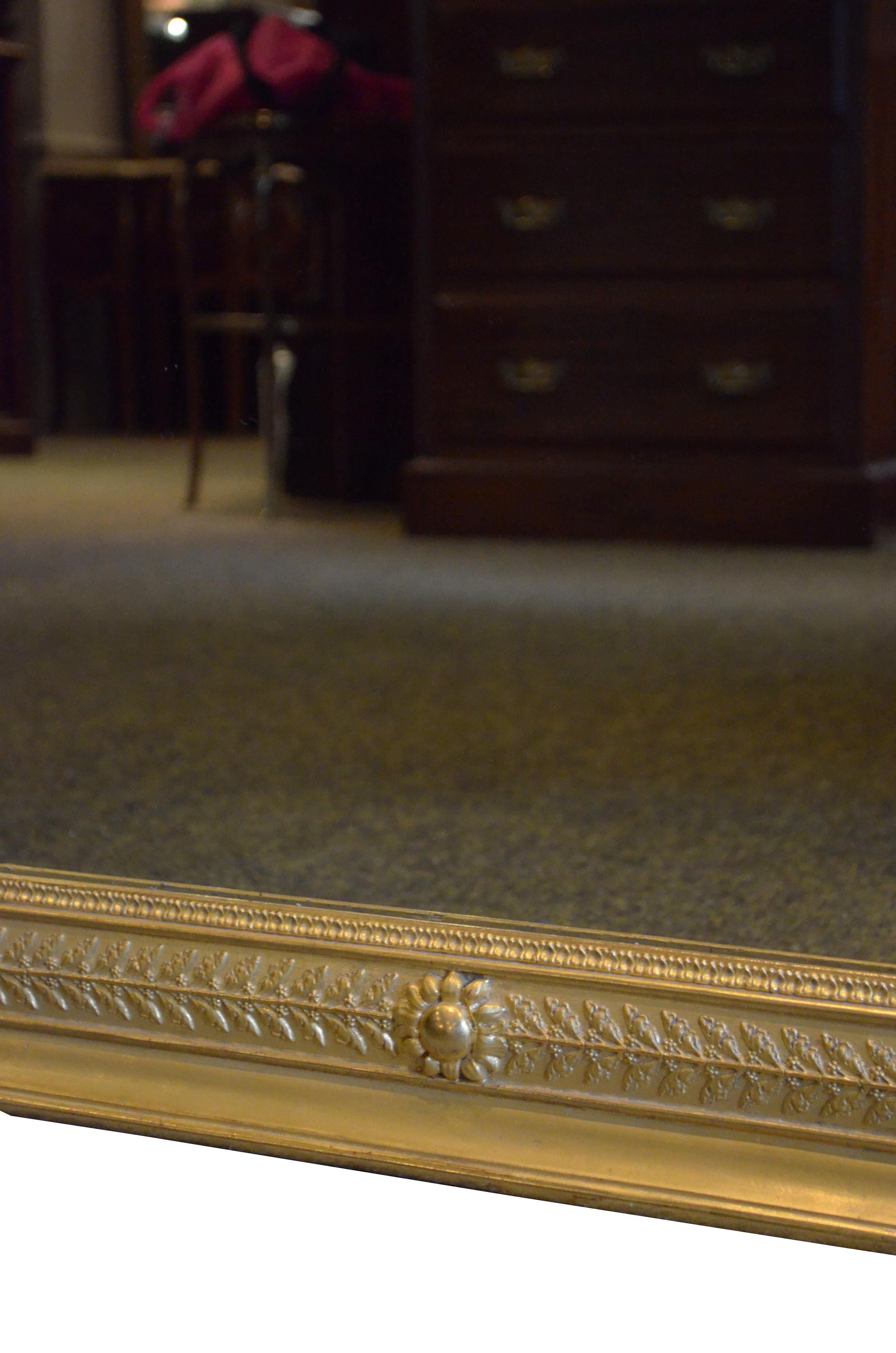 Specchio da parete in legno dorato dell'Impero Napoleonico del 1850 ca. 5