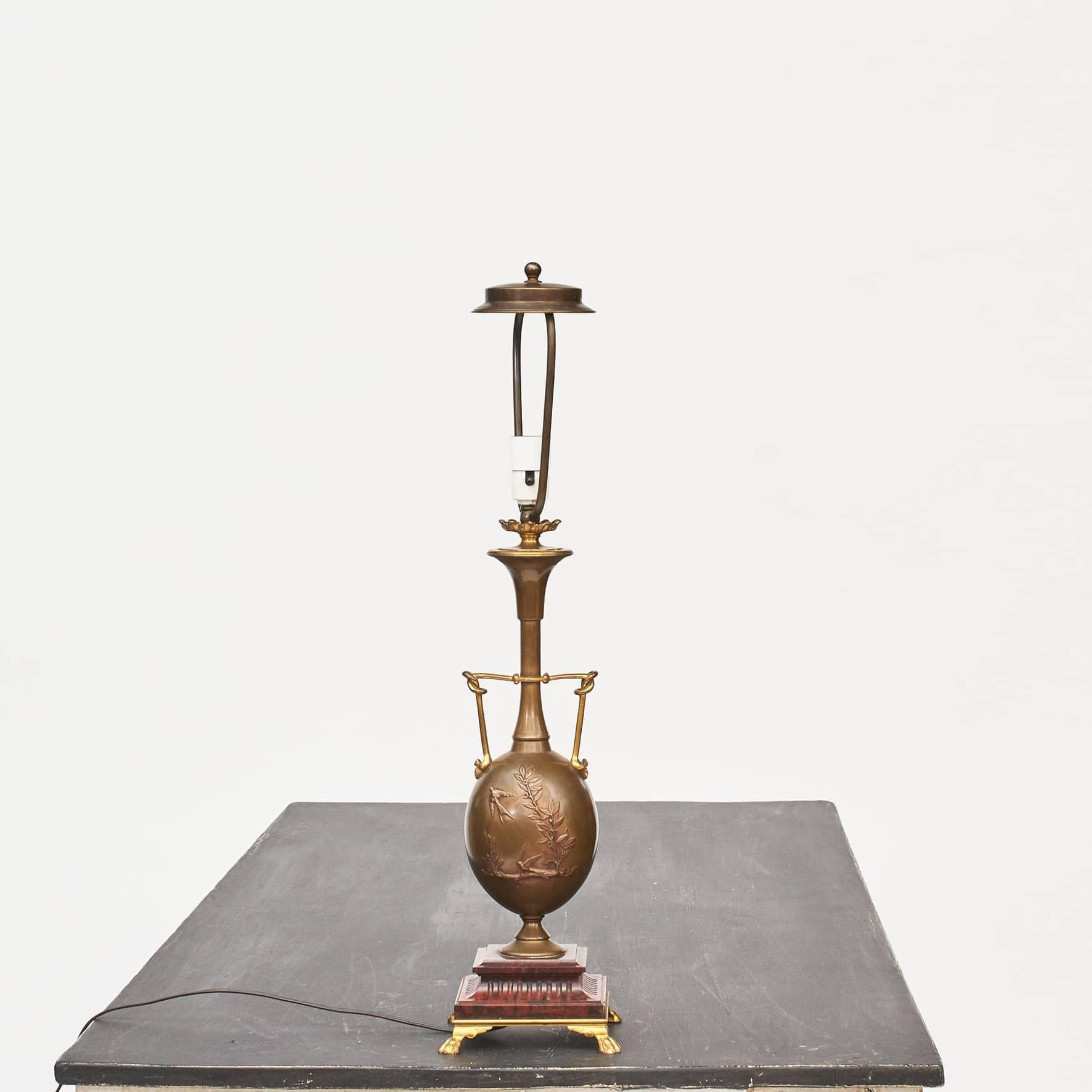 Français Lampe vase en bronze Napoléon III par Cahieux & Barbedienne en vente