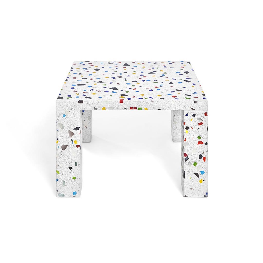 Shiro Kuramata
1983
Service table made with the traditional technique of terrazzo in concrete conglomerate and coloured glass.

Nara perfectly combines the Japanese aesthetic tradition with the principles of western design. There is no separation