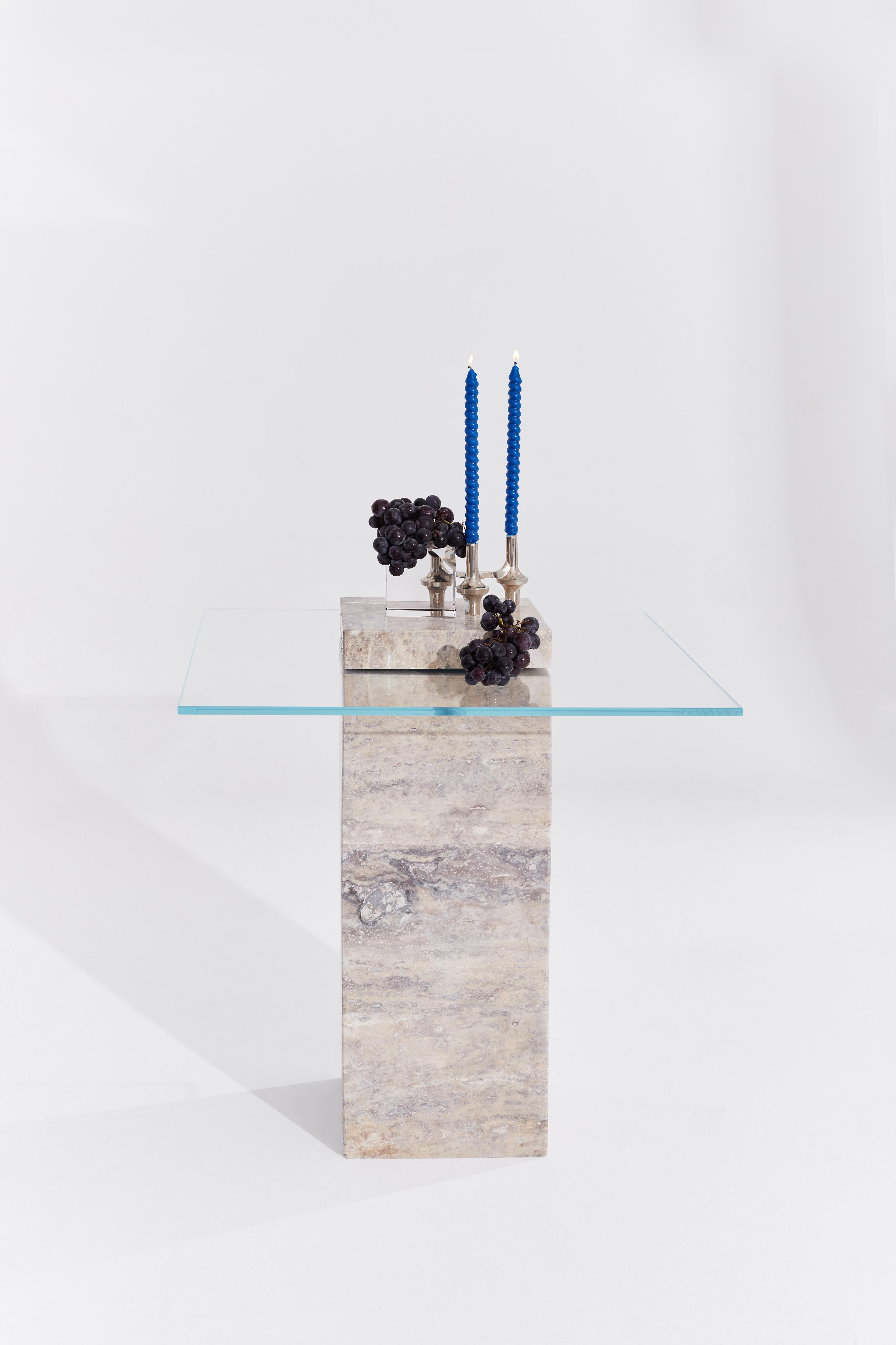 Autre Table d'appoint Narcho en travertin argenté par RAFFINATO en vente