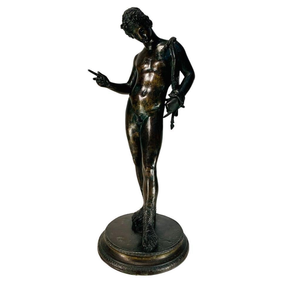 Narciso italian pompeian reproduction bronze circa 1900. For Sale