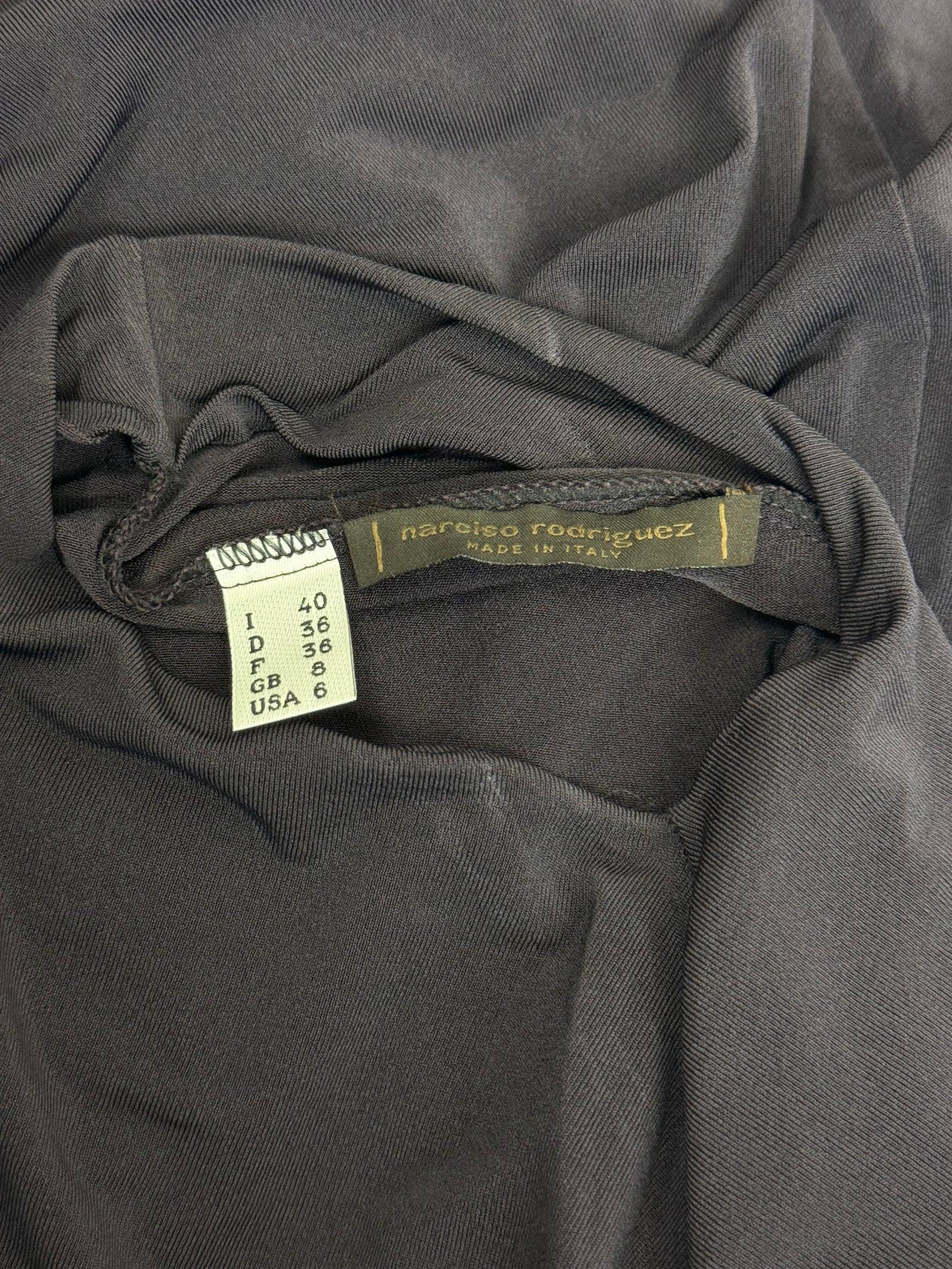 Narciso Rodriguez, abito a colonna minimal, c.C. Primi anni 2000 in vendita 1