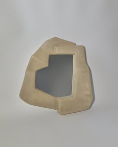 Miroir mural Narcissi en citrine brute, fabriqué à la main en Suède par VAVA Objects