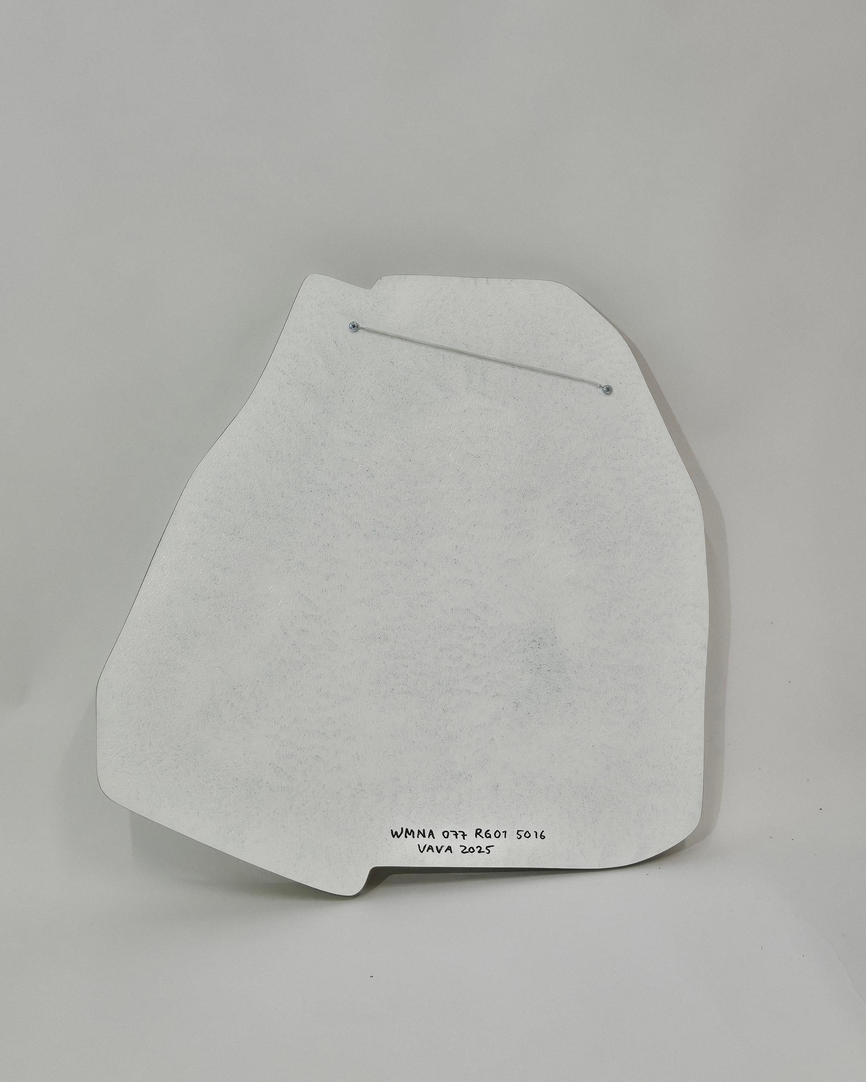 Suédois Miroir mural Narcissi en vert brut, fabriqué à la main en Suède par VAVA Objects en vente