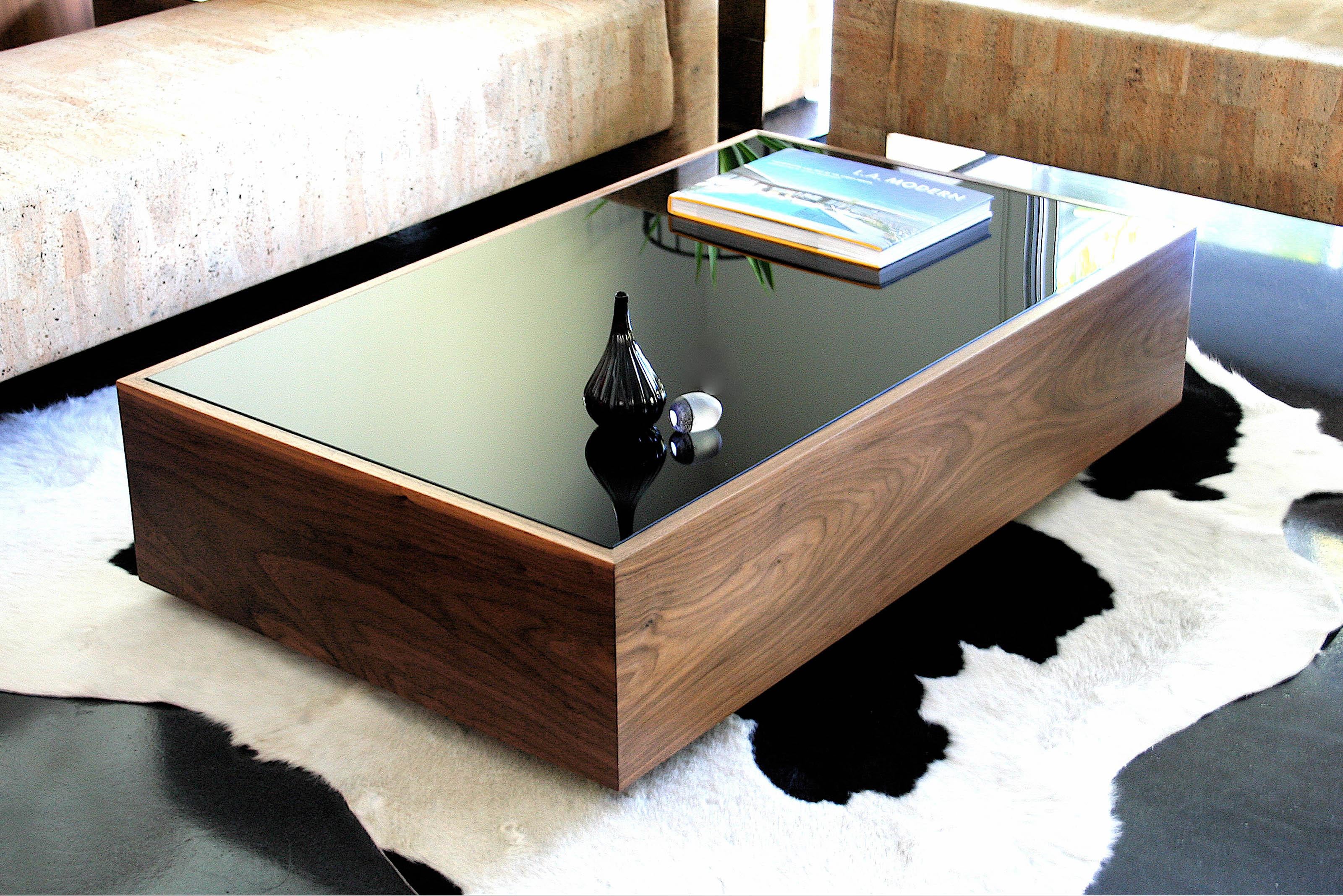 Autre Table basse version B de Narcissist par Phase Design en vente