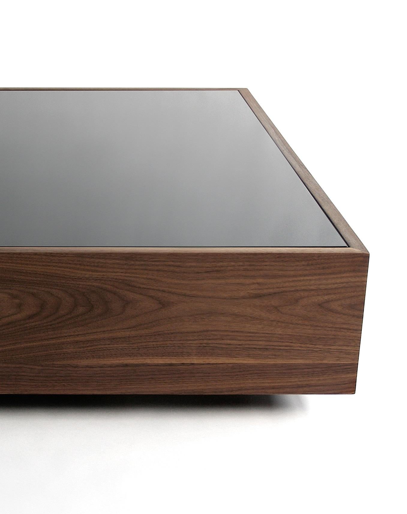 Moderne Table basse version C de la narcisse par Phase Design en vente