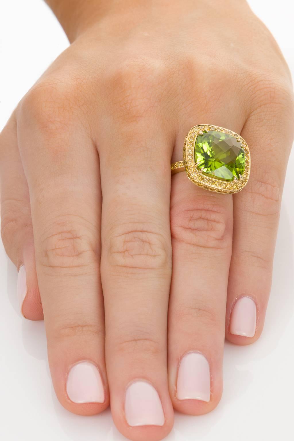 Nardi Rubellite Tourmaline, Peridot and Yellow Diamond Cocktail Rings For Sale 9