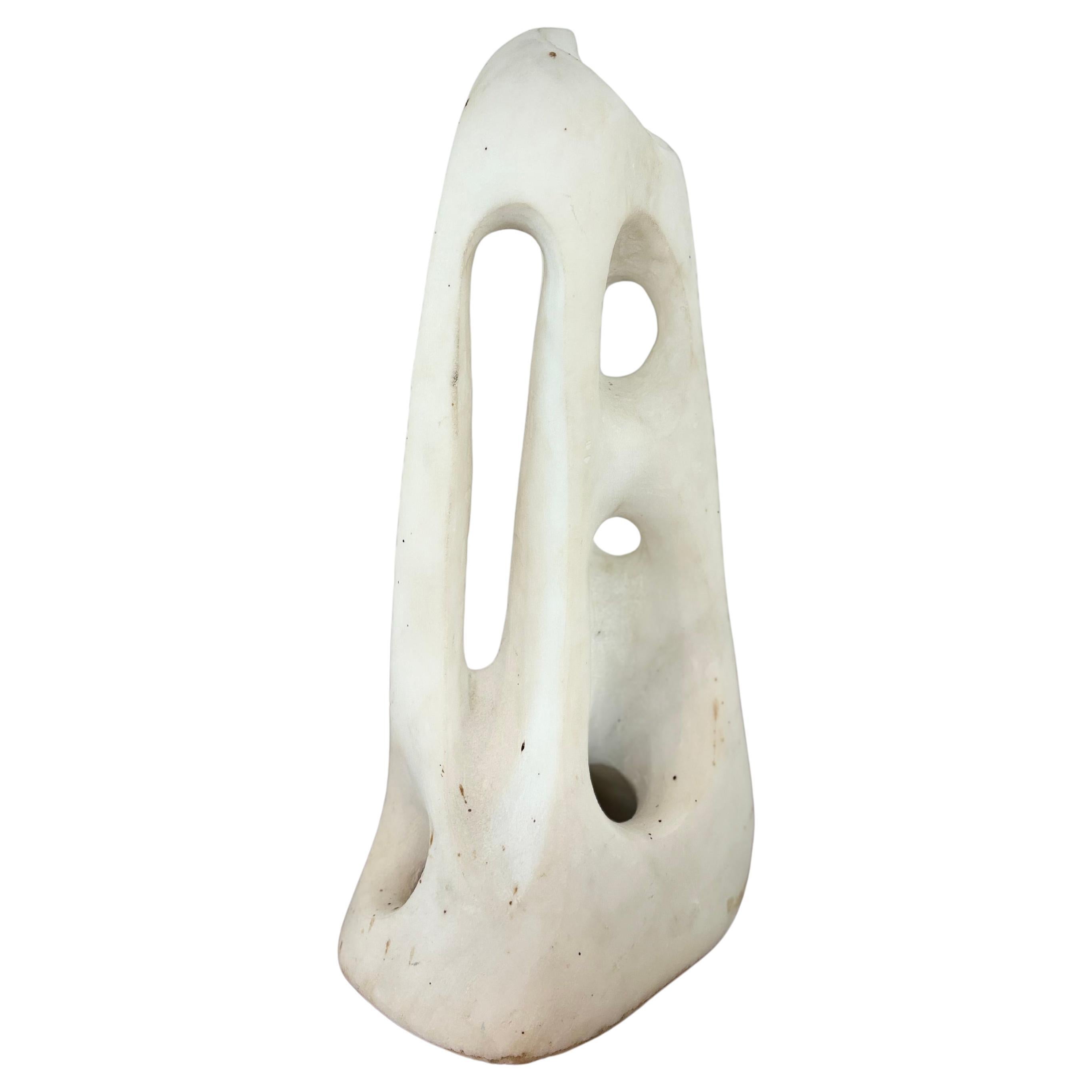 Nardo Dunchi sculpture