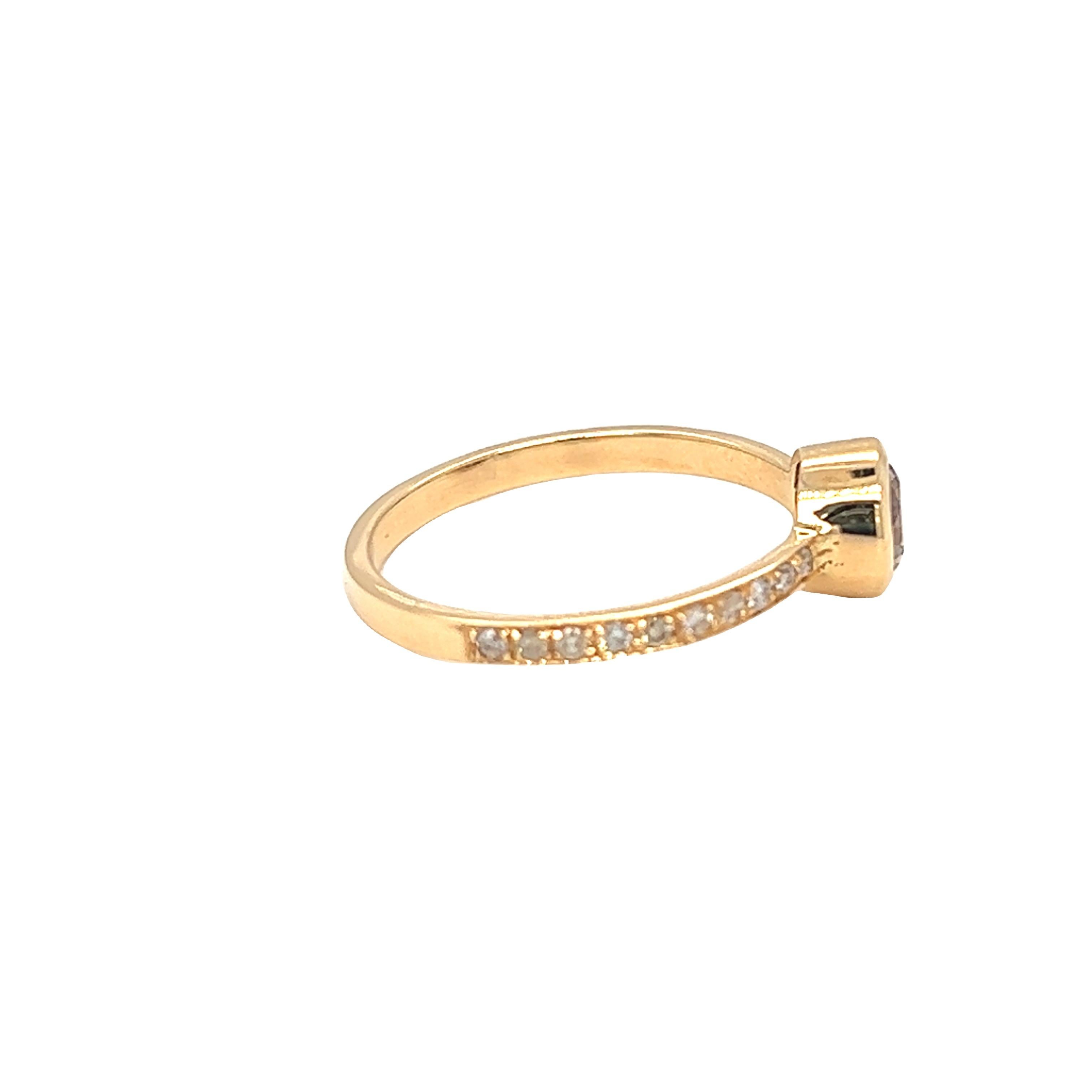 Women's Nari Fine Jewels 0.60 Cttw. Cognac Diamond Solitaire Ring 18K Yellow Gold For Sale