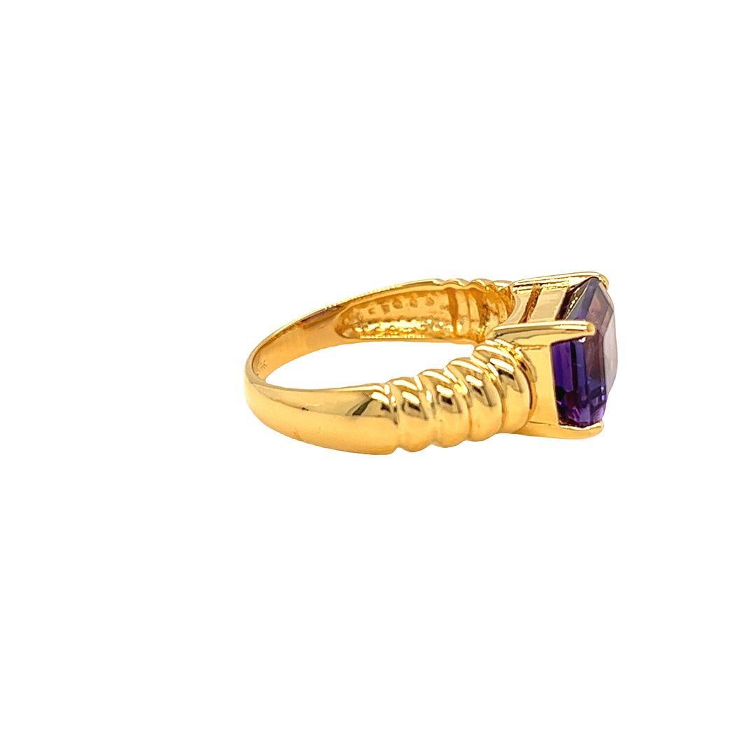 Nari Fine Jewels Emerald Cut Amethyst Fluted Dome Ring 14K Yellow Gold In New Condition For Sale In beverly hills, CA
