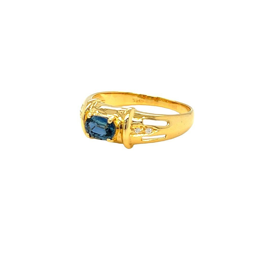 Nari Fine Jewels Oval Blue Sapphire and Diamond Ring 14K Yellow Gold In New Condition For Sale In beverly hills, CA