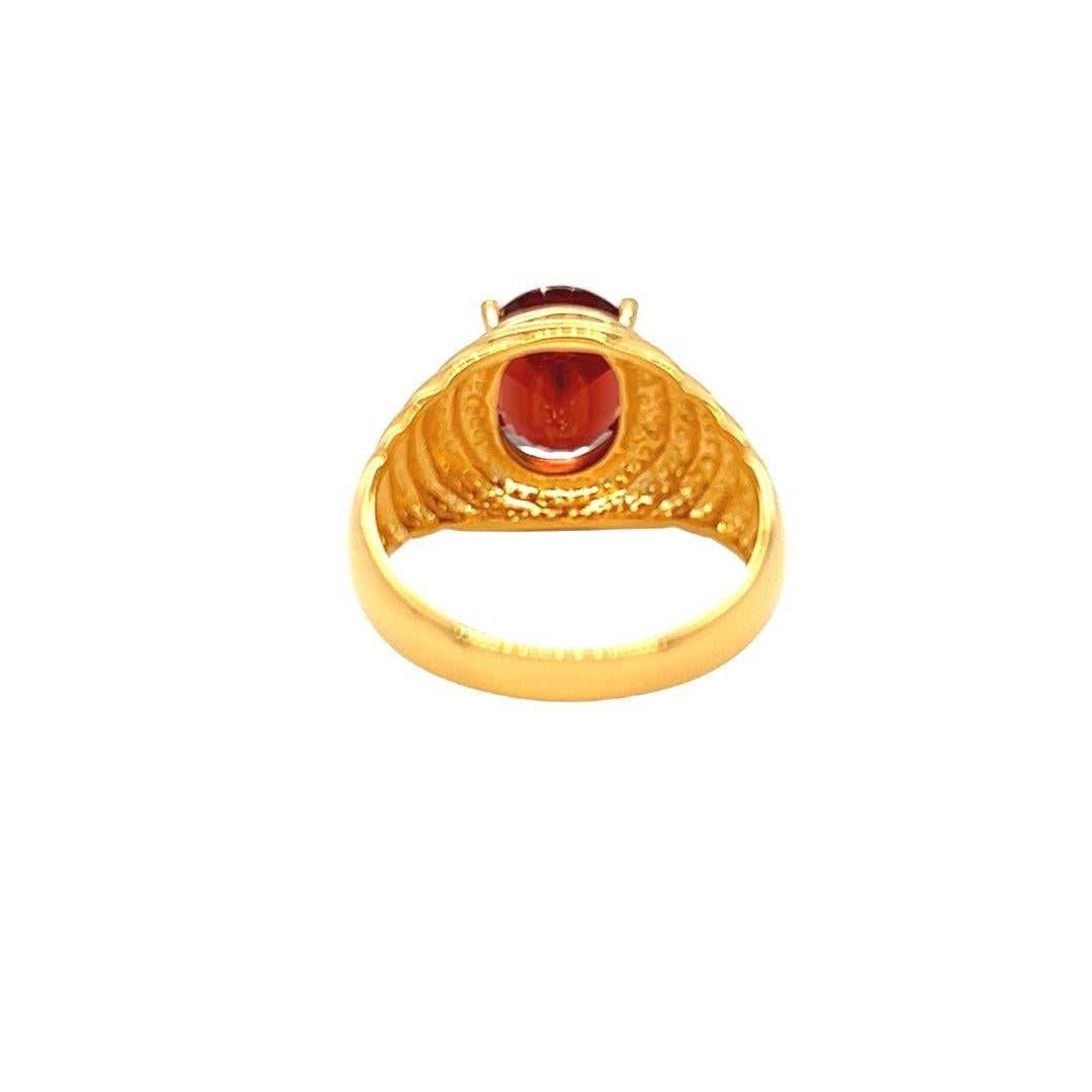 Women's Nari Fine Jewels Oval Garnet Fluted Dome Ring 14K Yellow Gold For Sale