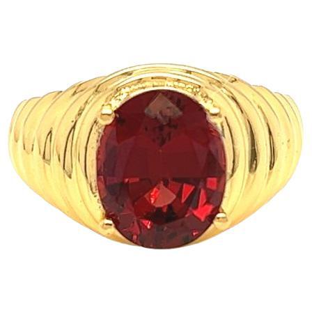 Nari Fine Jewels Oval Garnet Fluted Dome Ring 14K Yellow Gold For Sale